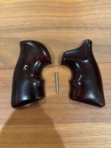 Craig Spegel Boot Grips- J Frame Square Butt
