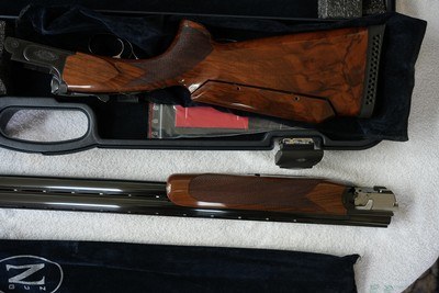For Sale: Near mint condition Zoli Z Sport Compact (Bella) with 30” flat rib barrels 12 Ga - Image 4 of 12