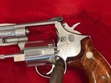 Smith & Wesson Model 66-2 Revolver .357 Magnum - 8 of 9