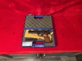 Smith & Wesson Model 41 Semi-Auto Target Pistol .22 LR W/ 2 Mags & Box - 6 of 7