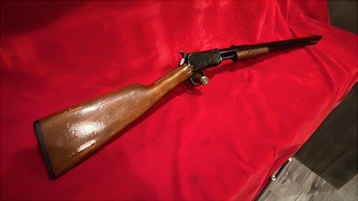 Winchester M06 Pump-Action Rifle .22 LR