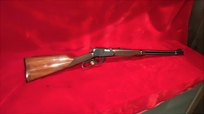 Winchester Model 9422 XTR Lever Action Rifle .22LR