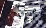 Smith & Wesson 627357 mag . PC new in caseperformance center 8 Shot New - 1 of 5