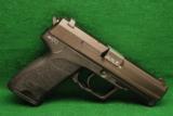 Heckler & Koch USP Pistol .40 S&W - 3 of 3