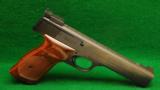 Smith & Wesson Model 41 Pistol .22 Long Rifle - 2 of 2