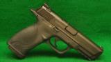 NEW Smith & Wesson M&P 40 Caliber 40S&W Pistol - 2 of 2