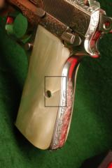 Browning Hi Power Renaissance Engraved Pistol Combo 9mm/.30 Luger - 5 of 5
