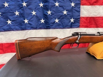Winchester Model 70 Featherweight 30-06 sprg - Image 2 of 9