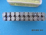 Winchester 50-110 Winchester High Velocity Smokeless Cartridges, Full Box, Circa 1905-1907 - 7 of 10