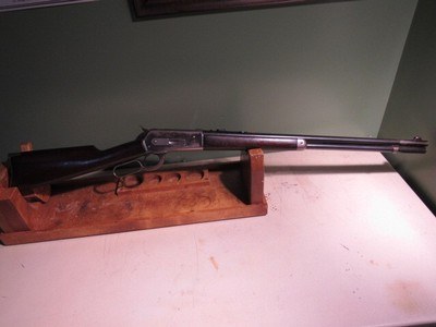 Winchester Model 1886 Special Order Rifle Cal. 33 WCF made 1911