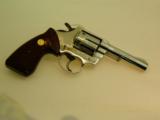 COLT LAWMAN MKIII NICKLE WITH BOX - 2 of 14