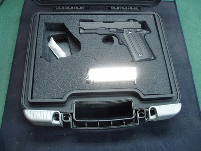 SIG 238 S LIKE NEWTWO MAGS. - Image 4 of 4