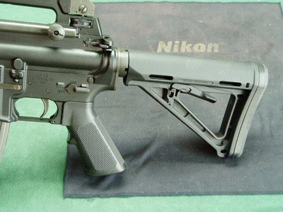 LIKE NEW IN CASE DPMS A-15 - Image 5 of 8
