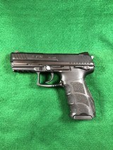 Heckler and Koch P30 .40 - 1 of 4