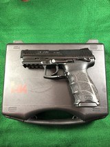 Heckler and Koch P30 .40 - 3 of 4