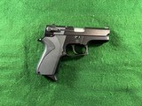 Smith & Wesson 6904 9mm - 1 of 2