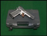 Sig Sauer 1911 Max Michel .40 S&W - 1 of 2