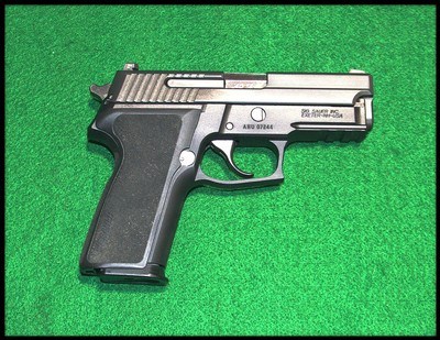 Sig Sauer P229 .40S&W