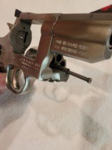 gorgeous Dan Wesson 715 with 2.5