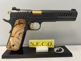 CUSTOM CHAIRMAN with IOS CUT SLIDE
10mm - 1 of 4