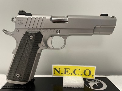 NIGHTHAWK CUSTOM FIREHAWK 9mm PISTOL