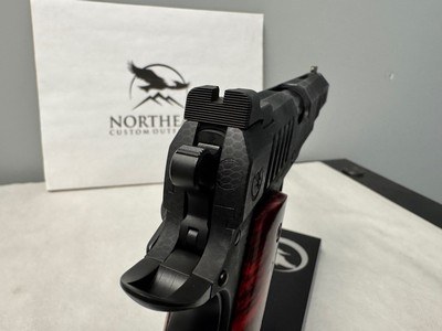 NIGHTHAWK CUSTOM PRESIDENT 10mm PISTOL - Image 3 of 4