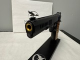 NIGHTHAWK CUSTOM CHAIRMAN w/IOS 9mm PISTOL - Image 4 of 4