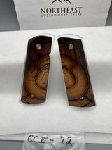 CUSTOM CROSS-CUT MAMMOTH IVORY 1911 PISTOL GRIPS - Image 1 of 1