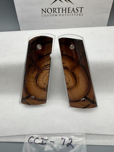 CUSTOM CROSS-CUT MAMMOTH IVORY 1911 PISTOL GRIPS - Image 1 of 1