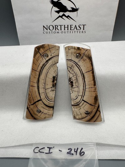 CUSTOM CROSS-CUT MAMMOTH IVORY 1911 PISTOL GRIPS - Image 1 of 1