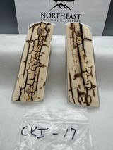 CUSTOM MAMMOTH IVORY 1911 PISTOL GRIPS - Image 1 of 1