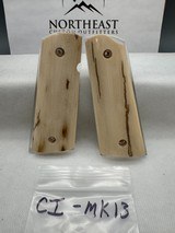 CUSTOM MAMMOTH IVORY 1911 PISTOL GRIPS - Image 1 of 1