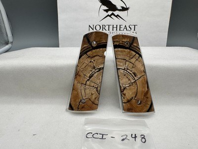CUSTOM CROSS-CUT MAMMOTH IVORY 1911 PISTOL GRIPS - Image 1 of 1