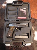 Sig Sauer P226 Equinox 9mm pistol - 7 of 8