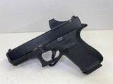 GLOCK 19 GEN 5 MOS WITH HOLOSUN SCS GREEN - 1 of 3