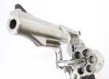 RUGER REDHAWK
44 MAGNUM
REVOLVER
STAINLESS STEEL
4.25