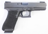 GLOCK G17 GEN 4 9MM FIBER OPTIC SIGHTS STIPPLED FRAME SEMI-AUTO PISTOL - 2 of 7