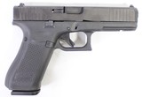 LIKE-NEW GLOCK G17 GEN 5 9MM SEMI-AUTO PISTOL W/ BOX, 3-MAGS, BACKSTRAPS - 2 of 7
