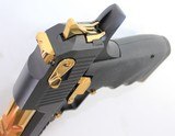 NEW MAGNUM RESEARCH DESERT EAGLE DE44 L6 44 MAGNUM GOLD / BLACK AL/TG 6