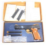 EXCELLENT SMITH & WESSON MODEL 41 NO DASH 22LR 5.5