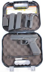 EXCELLENT GLOCK G17 GEN 5 9MM 4.5