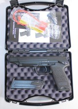 MINT HECKLER & KOCH HK USP ELITE 45 ACP 6