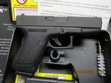 Glock 23 gen2 40 cal. New in Tupperware Box - 2 of 10