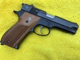 Smith and Wesson Model 39-2 Excellent in Box 9mm - 7 of 12