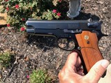 Smith and Wesson Model 39-2 Excellent in Box 9mm - 8 of 12