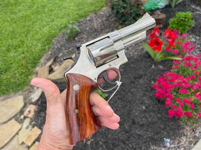 S&W Model 29-2 Four Inch Nickel 44 Magnum - Image 4 of 14