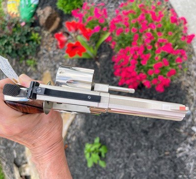 S&W Model 29-2 Four Inch Nickel 44 Magnum - Image 8 of 14