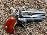 Nice Used Davis Industries DM-22 derringer in .22 Magnum - 4 of 6