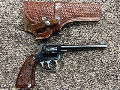 H&R 922 Revolver 22S. L, LR. 6