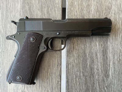 1943 Colt 1911a1